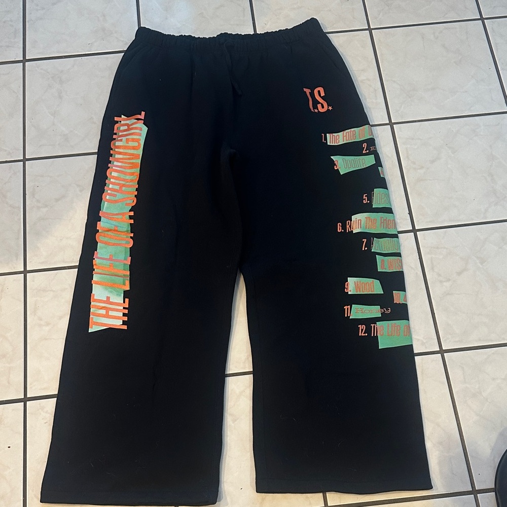 Taylor Swift Life of a Showgirl Tracklist Sweatpants SZ 4XL